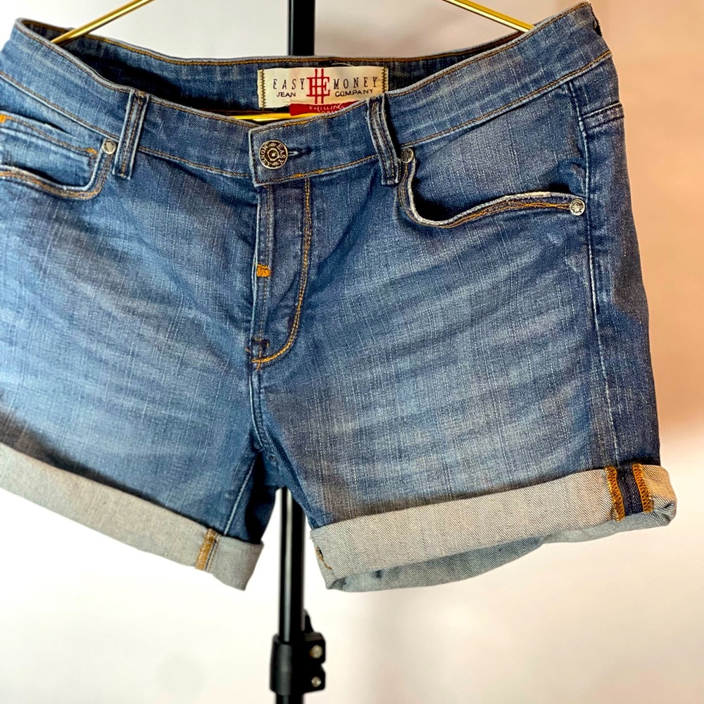 Easy Money Jean shorts